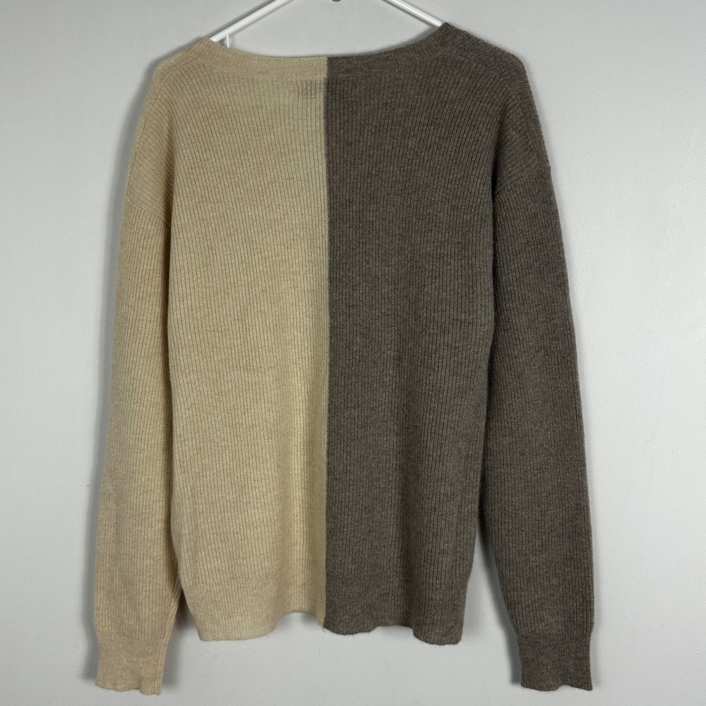 Magaschoni 100% Cashmere V-Neck Colorblock Sweater Knit Womens Sz XL Grey Beige - Picture 3 of 11